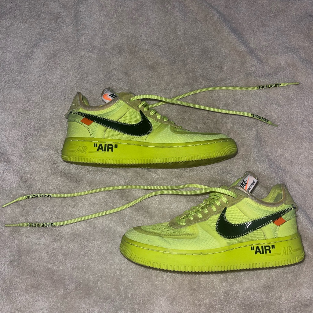 The 10: Air Force 1 Low "Volt" Sneakers Nike Air Force 1 Low Off White